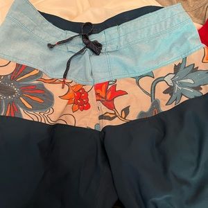 Billabong Men’s Swim suit